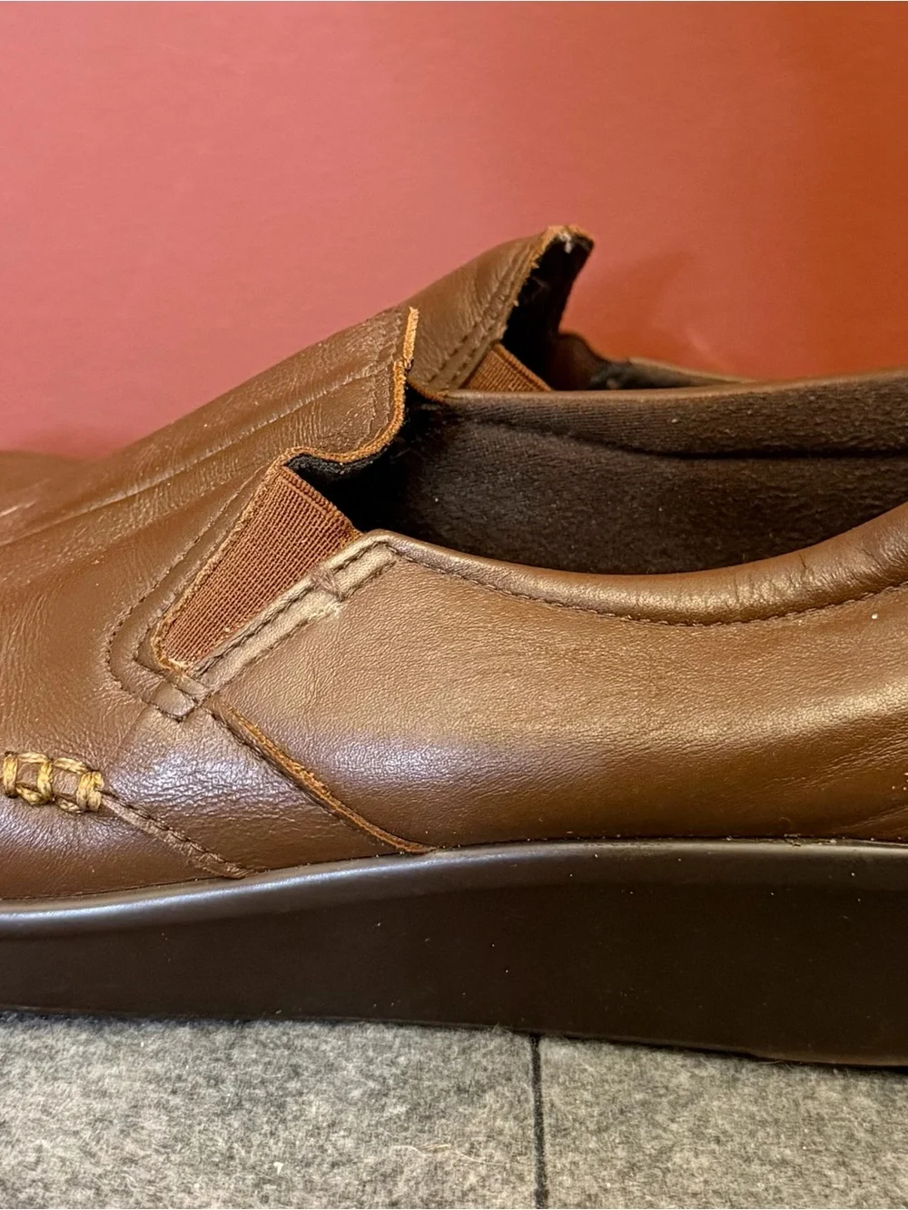 SAS  Brown Leather Slip-On Loafers